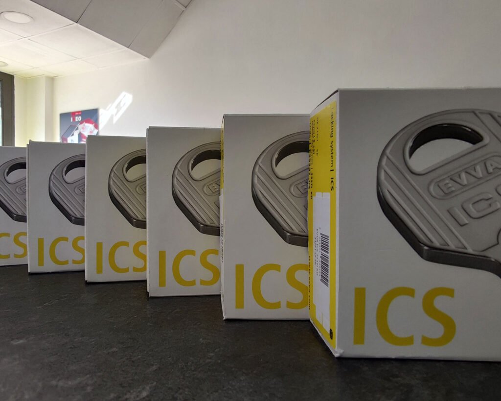 Cilindros EVVA ICS